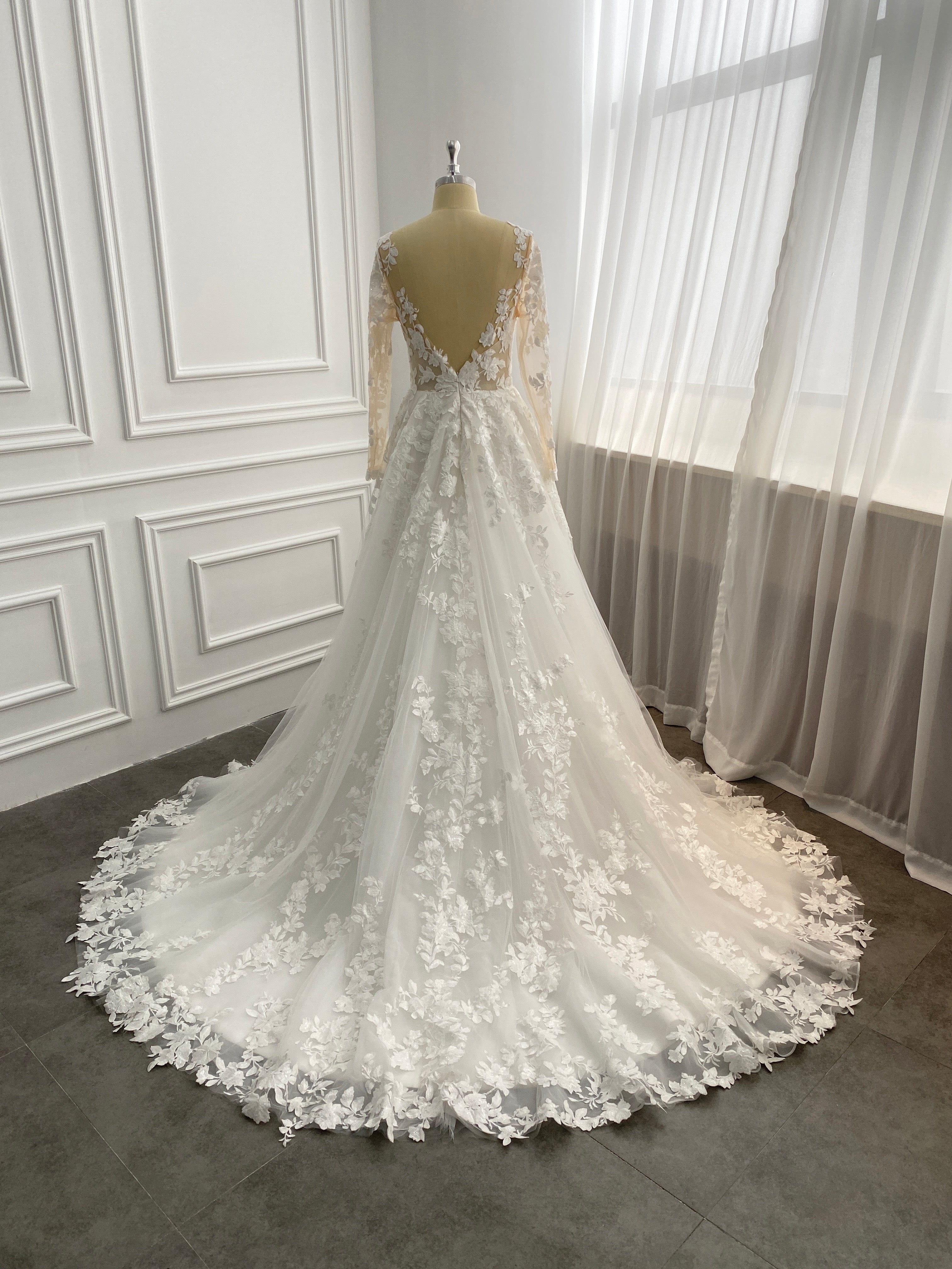 Plunge Neckline Long Sleeves Lace Tulle Wedding Dresses, Handmade Long Wedding Dresses, 2021 Wedding Dresses, Bridal Gown
