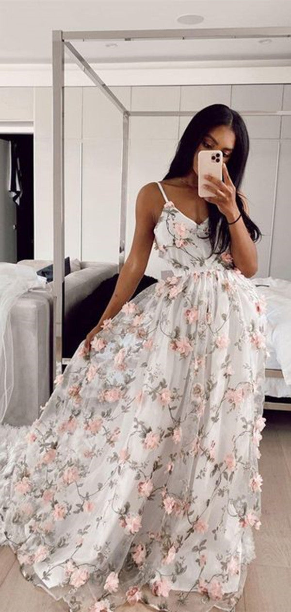 Spaghetti Straps Elegant Long Prom Dresses, Appliques 2021 A-line Prom Dresses