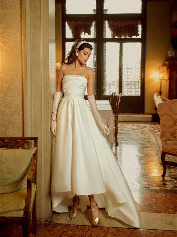 Strapless Satin A-line Wedding Dresses, Elegant Bridal Gowns, Simple Fashion 2022 Wedding Gowns