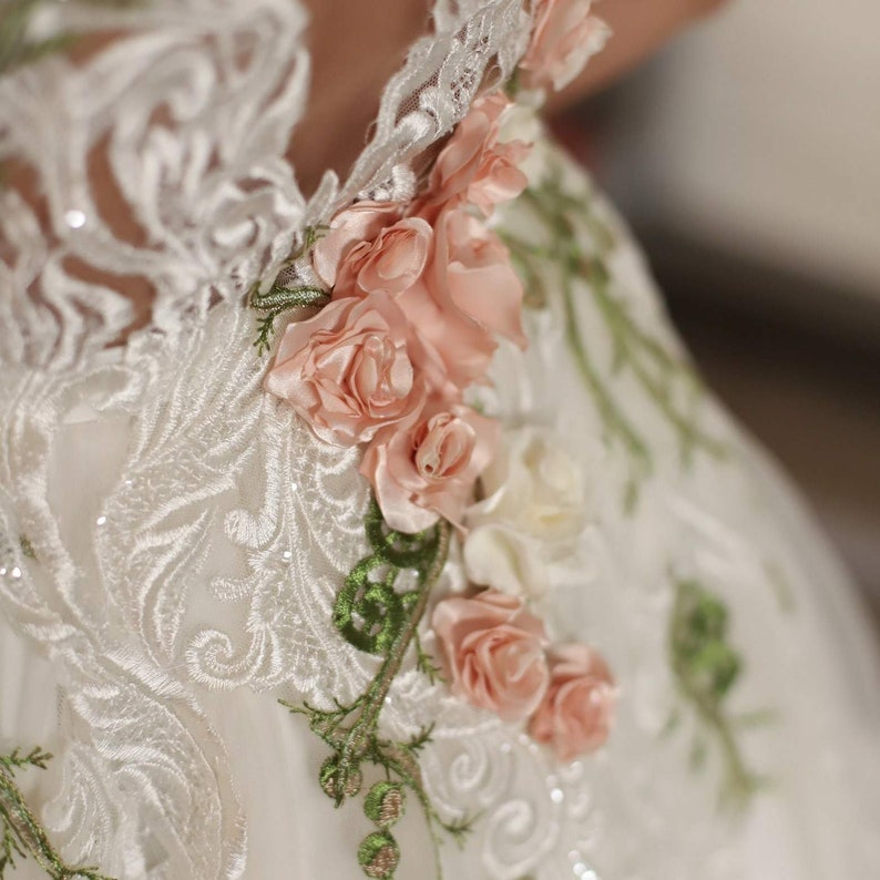 Lovely V-neck Floral Wedding Dresses, Lace Wedding Dresses, A-line Wedding Dresses, Newest Wedding Dresses