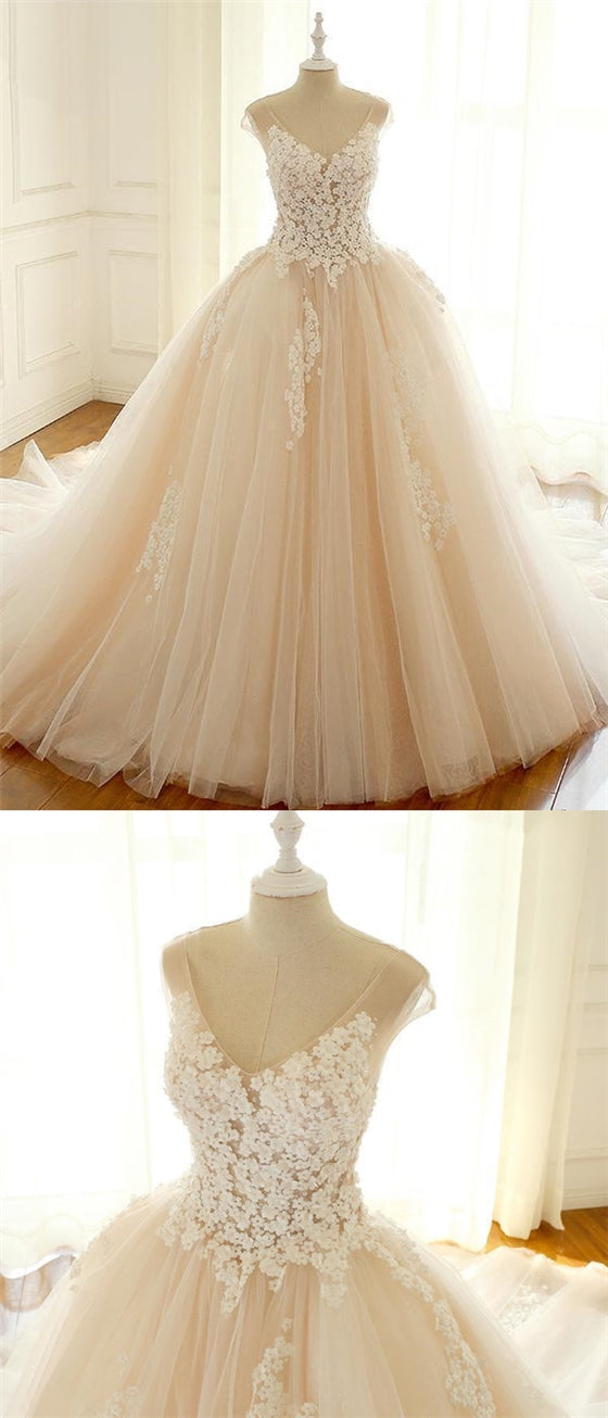 V-neck Lace Tulle Wedding Dresses, Appliques Bridal Gown