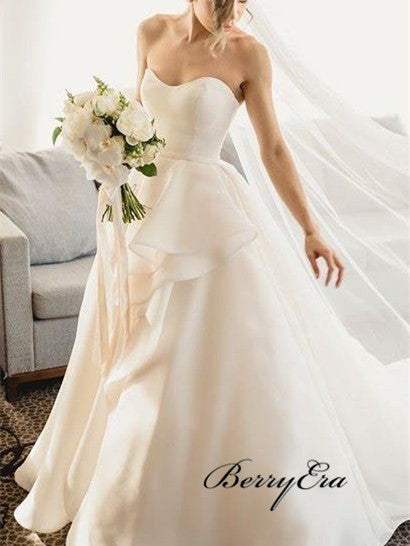 Sweetheart Long A-line Chic Design Ivory Long Wedding Dresses